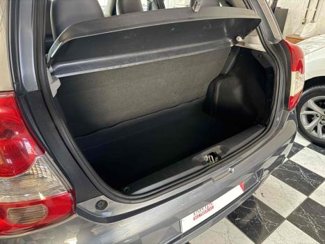 TOYOTA Etios Hatch 1.5 16V 4P FLEX XLS, Foto 7