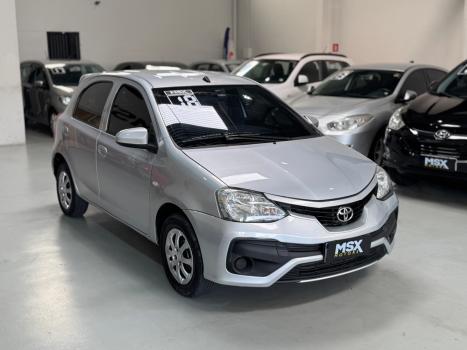 TOYOTA Etios Hatch 1.3 16V 4P FLEX X, Foto 6