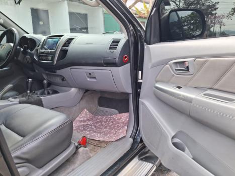 TOYOTA Hilux Caminhonete 3.0 16V 4P 4X4 SRV TURBO DIESEL CABINE DUPLA AUTOMTICO, Foto 11
