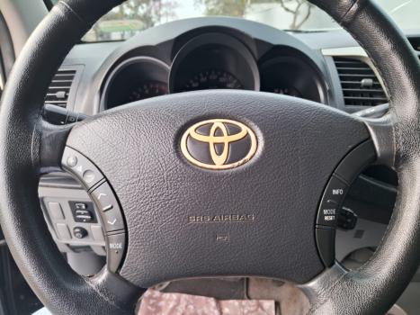 TOYOTA Hilux Caminhonete 3.0 16V 4P 4X4 SRV TURBO DIESEL CABINE DUPLA AUTOMTICO, Foto 16