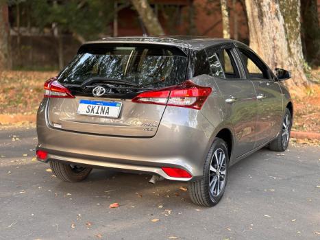 TOYOTA Yaris Hatch 1.5 16V 4P FLEX XLS MULTIDRIVE AUTOMTICO CVT, Foto 4