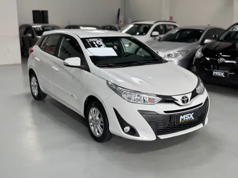 TOYOTA Yaris Hatch 1.3 16V 4P FLEX XL MULTIDRIVE AUTOMTICO CVT, Foto 4
