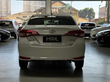 TOYOTA Yaris Sedan 1.5 16V 4P FLEX XL LIVE MULTIDRIVE AUTOMTICO CVT, Foto 12