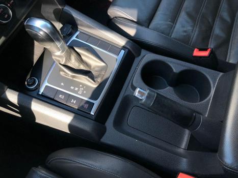 VOLKSWAGEN Amarok 3.0 V6 CABINE DUPLA HIGHLINE 4X4 TURBO INTERCOOLER AUTOMTICO, Foto 12
