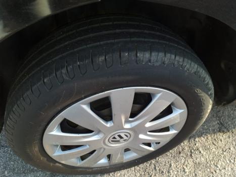 VOLKSWAGEN Fox 1.6 4P, Foto 5