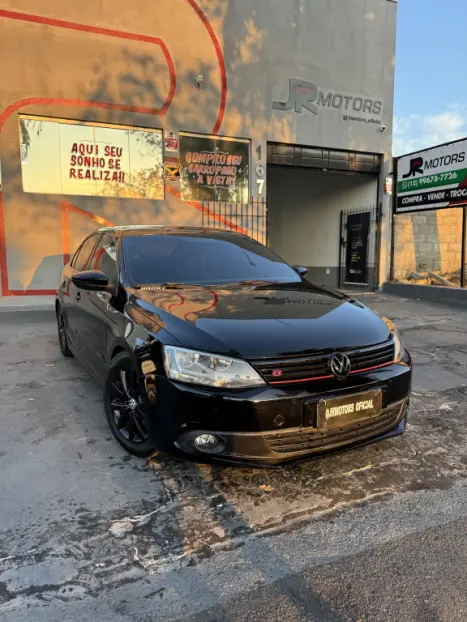 VOLKSWAGEN Jetta 2.0 4P CONFORTLINE FLEX, Foto 4