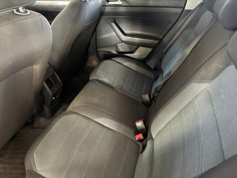 VOLKSWAGEN Nivus 1.0 4P FLEX 200 TSI COMFORTLINE TURBO AUTOMTICO, Foto 16