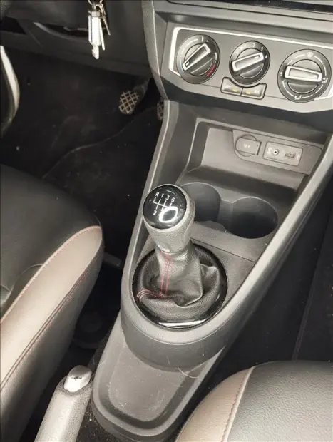VOLKSWAGEN Saveiro 1.6 G6 FLEX, Foto 15