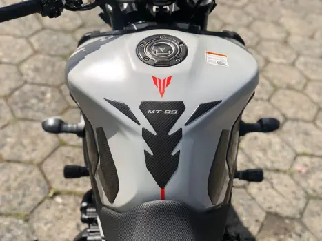 YAMAHA MT-09 Tracer GT 900 , Foto 14