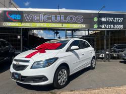 CHEVROLET Onix Hatch 1.4 4P FLEX LT