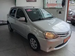 TOYOTA Etios Hatch 1.3 16V 4P FLEX X