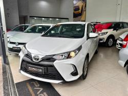 TOYOTA Yaris Hatch 1.5 16V 4P FLEX XS CONNECT MULTIDRIVE AUTOM�TICO CVT
