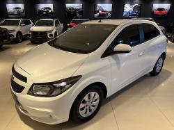 CHEVROLET Onix Hatch 1.0 4P FLEX JOY