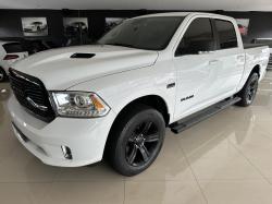 RAM Classic 5.7 V8 32V 4P HEMI LARAMIE NIGHT EDITION AUTOMTICO