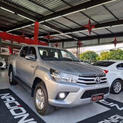 TOYOTA Hilux Caminhonete 2.8 16V 4P SR 4X4 DIESEL CABINE DUPLA AUTOMTICO