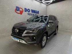 TOYOTA Hilux SW4 2.8 16V 4P SRX 4X4 7 LUGARES TURBO DIESEL AUTOMTICO