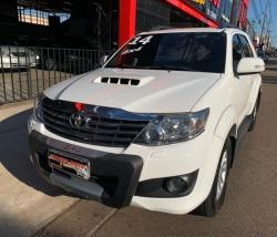 TOYOTA Hilux SW4 3.0 16V 4P SRV 4X4 TURBO DIESEL AUTOMTICO