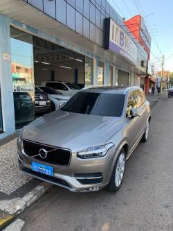 VOLVO XC90 2.0 4P MOMENTUM 4X4 TURBO AUTOMTICO