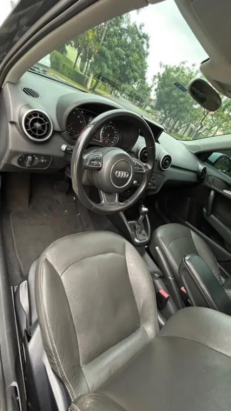 AUDI A1 1.4 16V TFSI SPORT, Foto 7