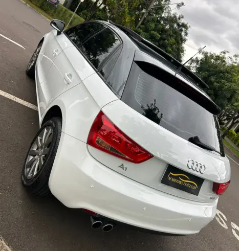 AUDI A1 1.4 16V TFSI SPORT, Foto 9