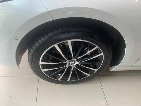 BMW 118i 1.5 12V 4P SPORT GP TURBO STEPTRONIC AUTOMÁTICO, Foto 3 BMW 118i 1.5 12V 4P SPORT GP TURBO STEPTRONIC AUTOMÁTICO, Foto 3