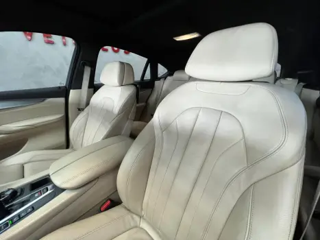 BMW X6 4.4 32V 4P 50I 8 CILINDROS COUP� BI-TURBO AUTOM�TICO, Foto 8