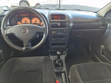 CHEVROLET Astra Hatch 2.0 4P ADVANTAGE  FLEX, Foto 10