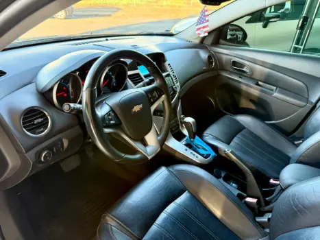 CHEVROLET Cruze Hatch 1.8 16V 4P LT SPORT FLEX AUTOM�TICO, Foto 7