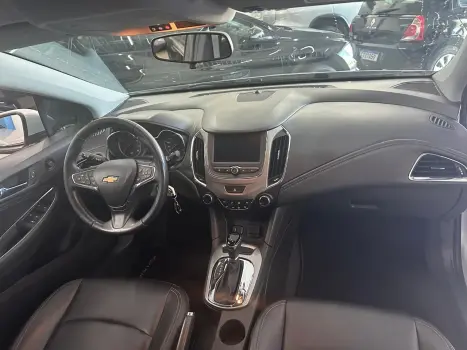CHEVROLET Cruze Sedan 1.4 16V 4P LT FLEX TURBO AUTOM�TICO, Foto 10