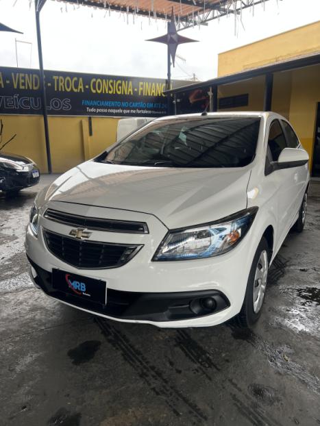CHEVROLET Onix Hatch 1.4 4P FLEX LT, Foto 2