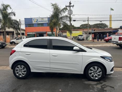 CHEVROLET Onix Hatch 1.4 4P FLEX LT, Foto 5