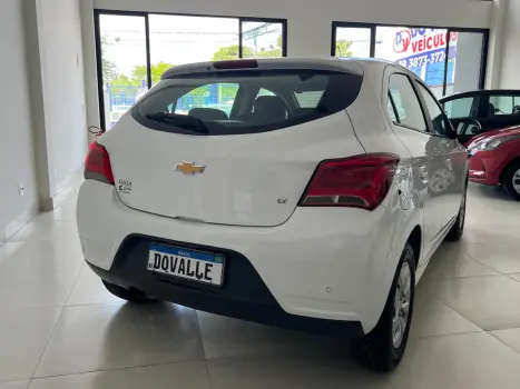 CHEVROLET Onix Hatch 1.0 12V 4P FLEX LT, Foto 2