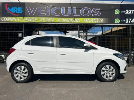 CHEVROLET Onix Hatch 1.4 4P FLEX LT, Foto 2