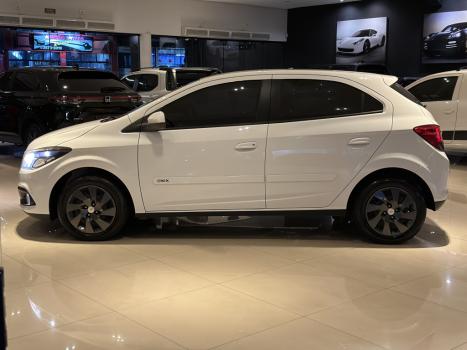 CHEVROLET Onix Hatch 1.4 4P FLEX LT, Foto 8