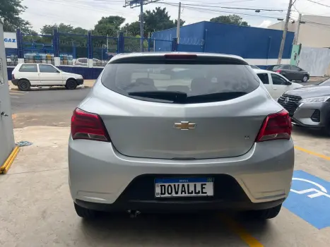 CHEVROLET Onix Hatch 1.0 12V 4P FLEX LT, Foto 7