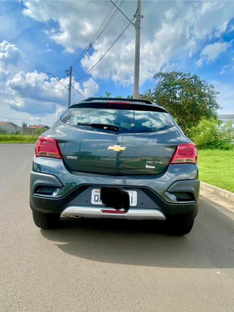 CHEVROLET Onix Hatch 1.4 4P FLEX ACTIV, Foto 2