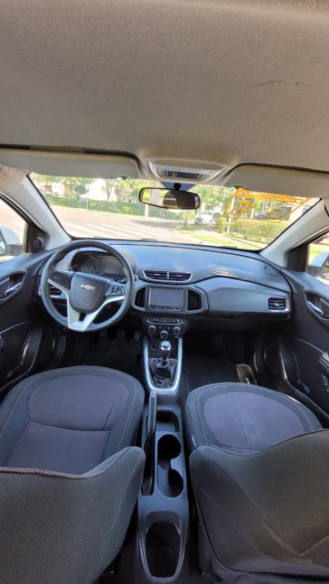 CHEVROLET Onix Hatch 1.4 4P FLEX LTZ, Foto 7