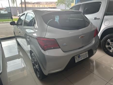 CHEVROLET Onix Hatch 1.0 12V 4P FLEX LT, Foto 2