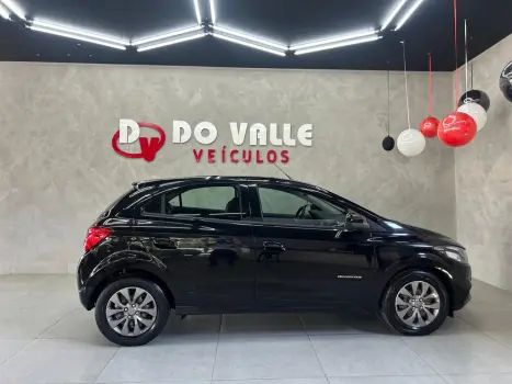 CHEVROLET Onix Hatch 1.4 4P FLEX ADVANTAGE AUTOM�TICO, Foto 8