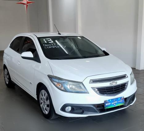 CHEVROLET Onix Hatch 1.4 4P FLEX LT, Foto 1