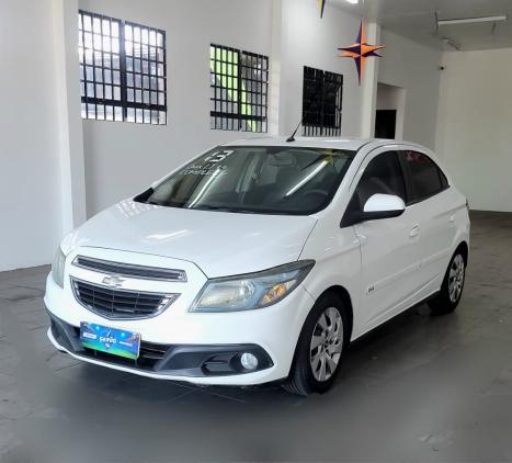 CHEVROLET Onix Hatch 1.4 4P FLEX LT, Foto 2