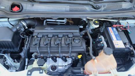 CHEVROLET Onix Hatch 1.4 4P FLEX LT, Foto 13