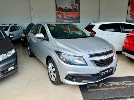 CHEVROLET Onix Hatch 1.4 4P FLEX LT, Foto 3