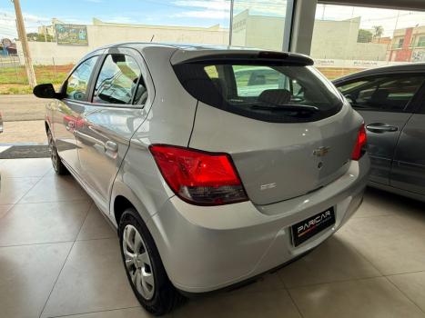 CHEVROLET Onix Hatch 1.4 4P FLEX LT, Foto 6