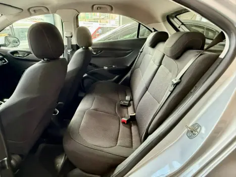 CHEVROLET Onix Hatch 1.4 4P FLEX LT, Foto 10