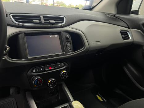 CHEVROLET Onix Hatch 1.4 4P FLEX LT AUTOM�TICO, Foto 9
