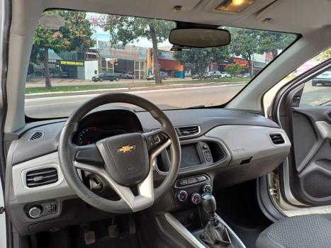CHEVROLET Onix Hatch 1.4 4P FLEX LT, Foto 12