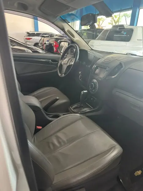 CHEVROLET S10 2.8 16V LTZ CABINE DUPLA TURBO DIESEL AUTOMTICO, Foto 5