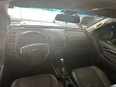 CHEVROLET S10 2.8 16V LTZ CABINE DUPLA TURBO DIESEL AUTOMTICO, Foto 8