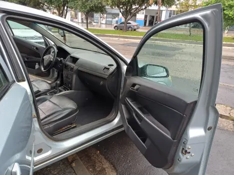 CHEVROLET Vectra Hatch 2.0 4P FLEX, Foto 11